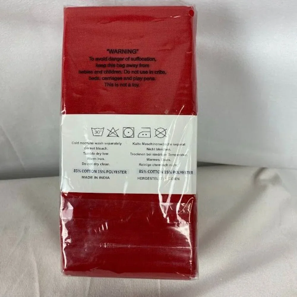 NIP Gratcio 12 PK Red Cloth Napkin‎ Set 18X18.